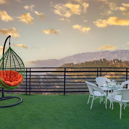 Himalyan Basera I Pvt Balcony I Serviced Apt I By Exotic Stays Касаули Экстерьер фото