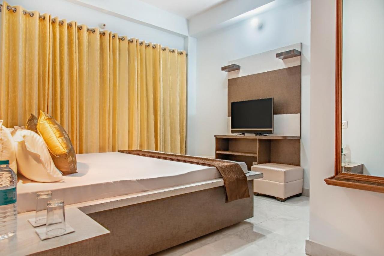 Himalyan Basera I Pvt Balcony I Serviced Apt I By Exotic Stays Касаули Экстерьер фото