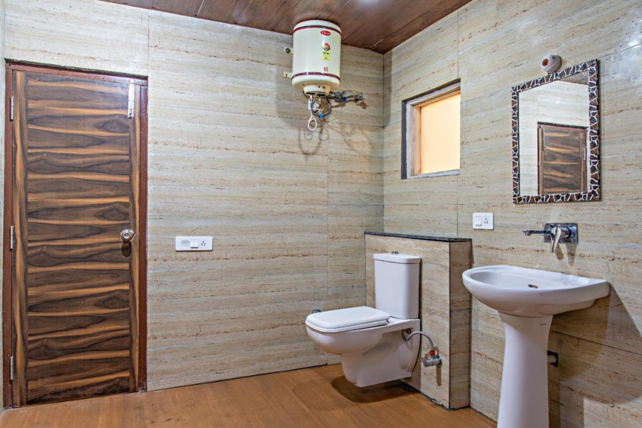 Himalyan Basera I Pvt Balcony I Serviced Apt I By Exotic Stays Касаули Экстерьер фото